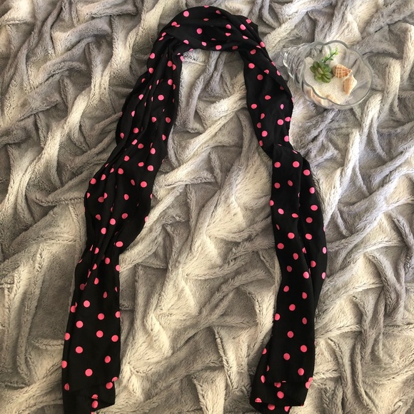 Scarf - Picture 4 of 4